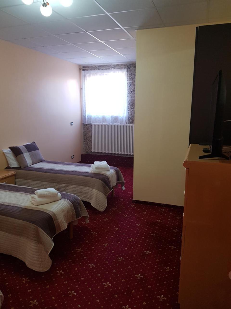 Apartamento Liberty Junior Făgăraş Exterior foto
