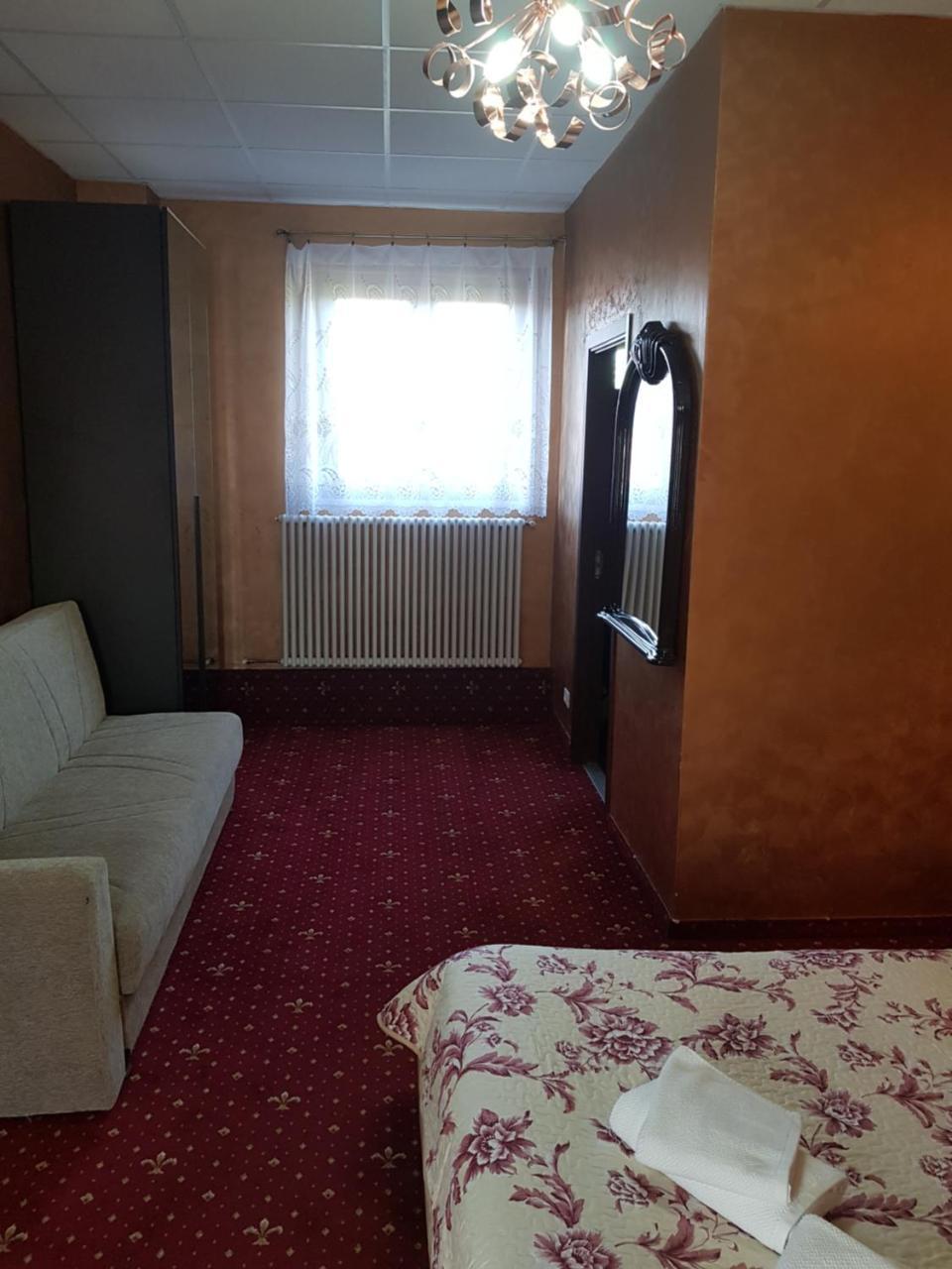 Apartamento Liberty Junior Făgăraş Exterior foto